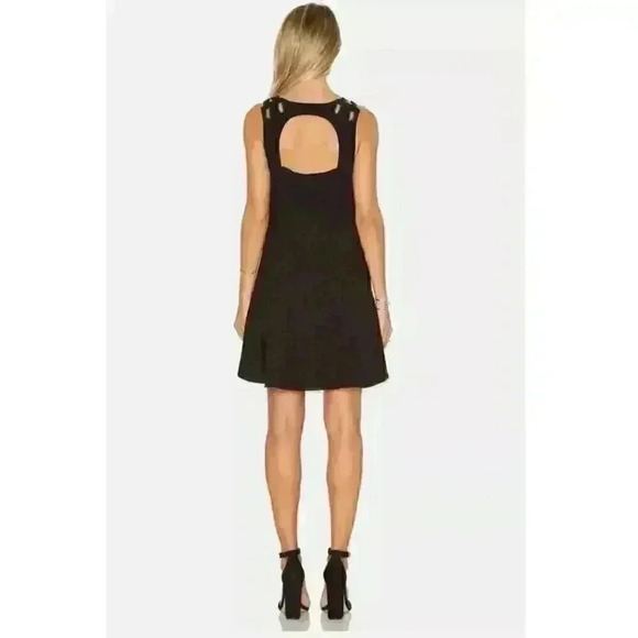 Free People Size SP ‘Baby Love' Black Mini Trapeze Swing Dress Cut Out Keyhole - Picture 1 of 13